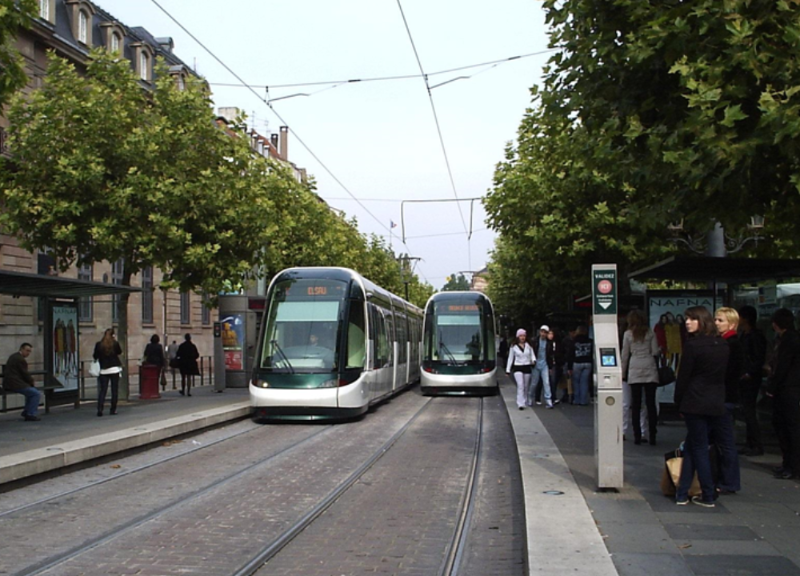 The revival of Strasbourg's tram network as a model for sustainable urban mobility